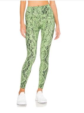 ALO Yoga High Waist Snakeskin Vapor Legging in Neon Lime Size Small